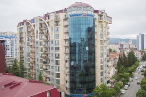 Alojamiento - Hotel Aisi