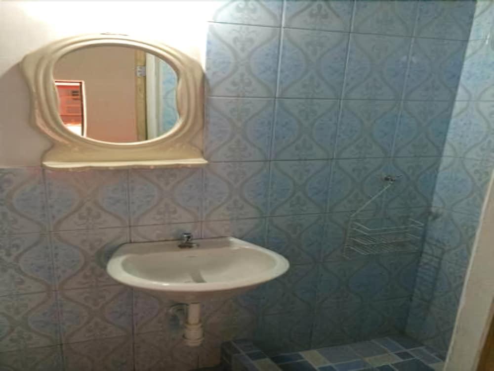 Equipamiento de Habitación Sol de Arequipa