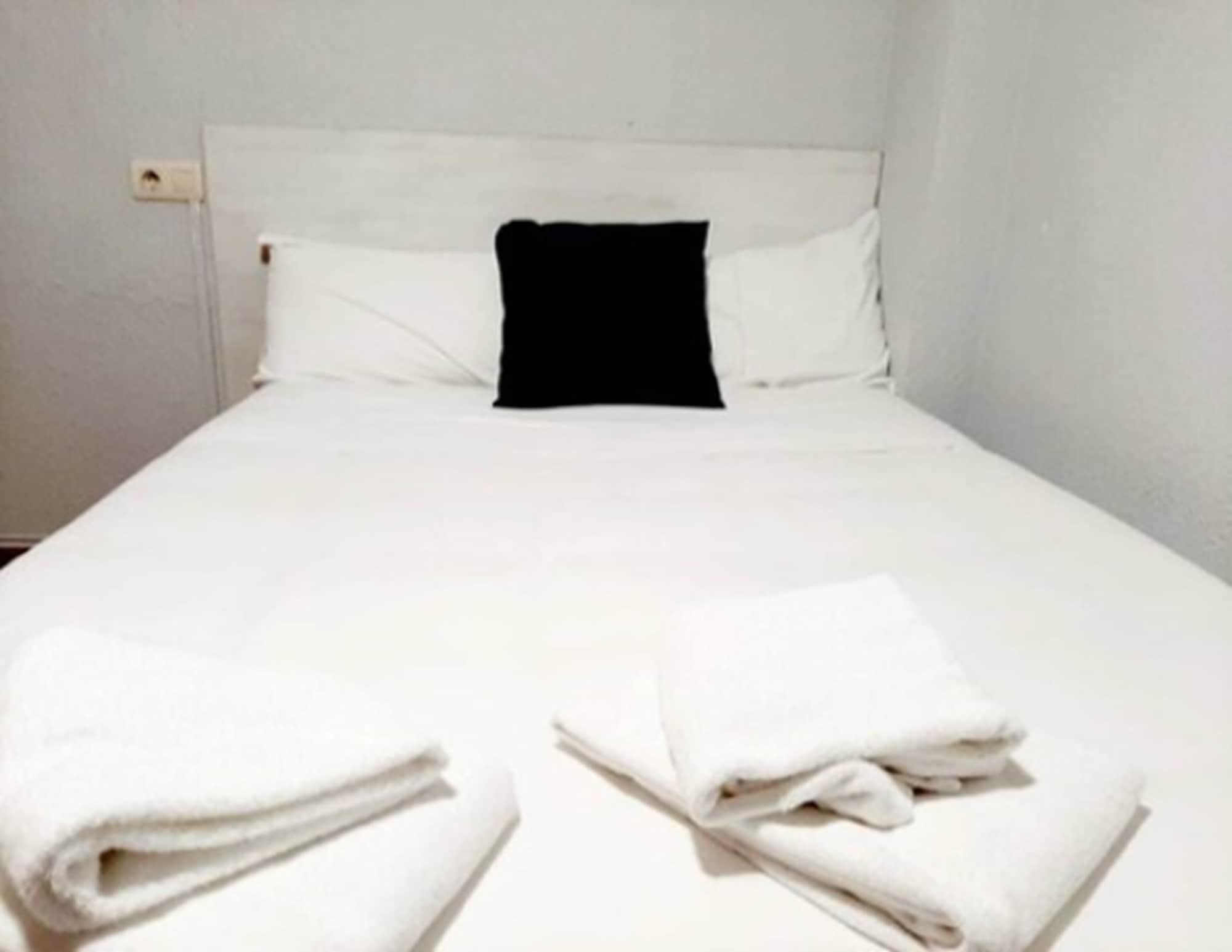 Habitación Hostal Carmen by gaiarooms