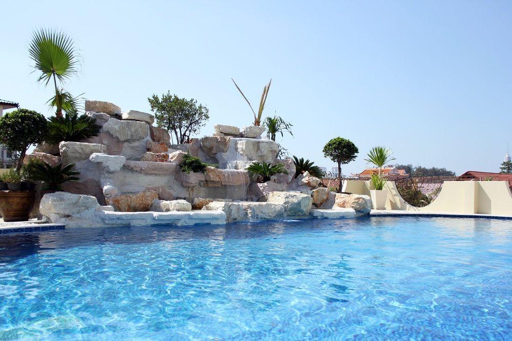 Varios LK Crystal Place