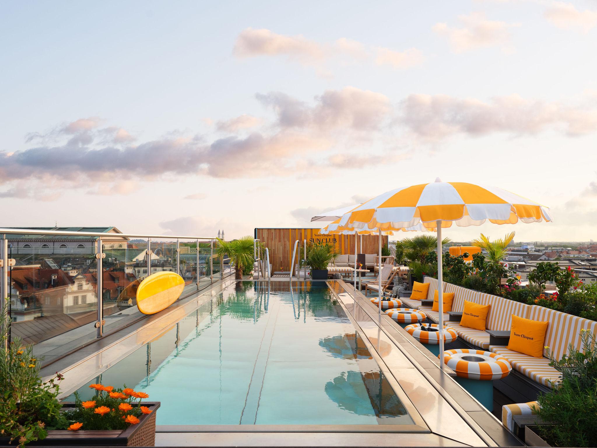 Vista Piscina Mandarin Oriental, Munich