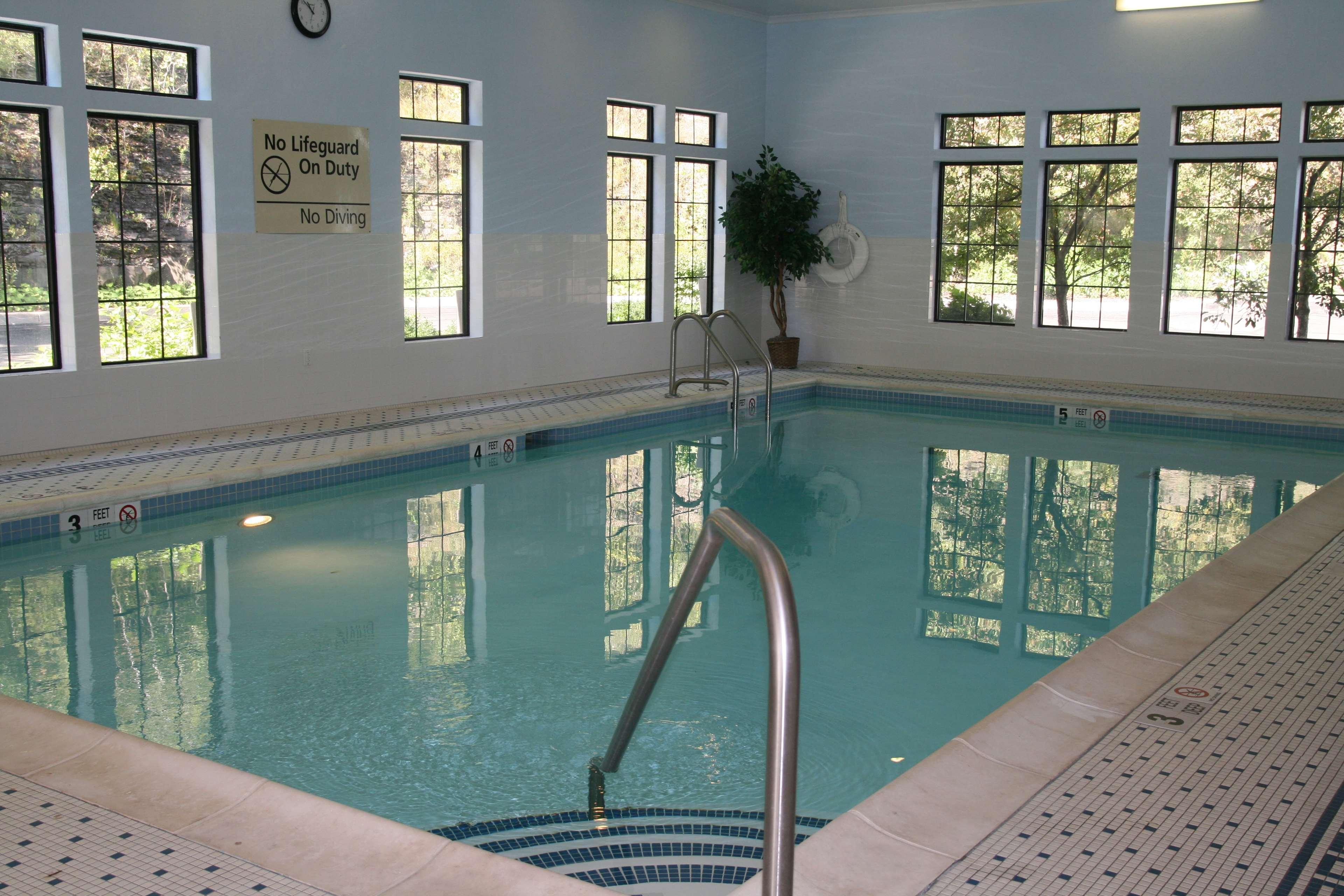 Vista Piscina Hampton Inn & Suites Binghamton/Vestal