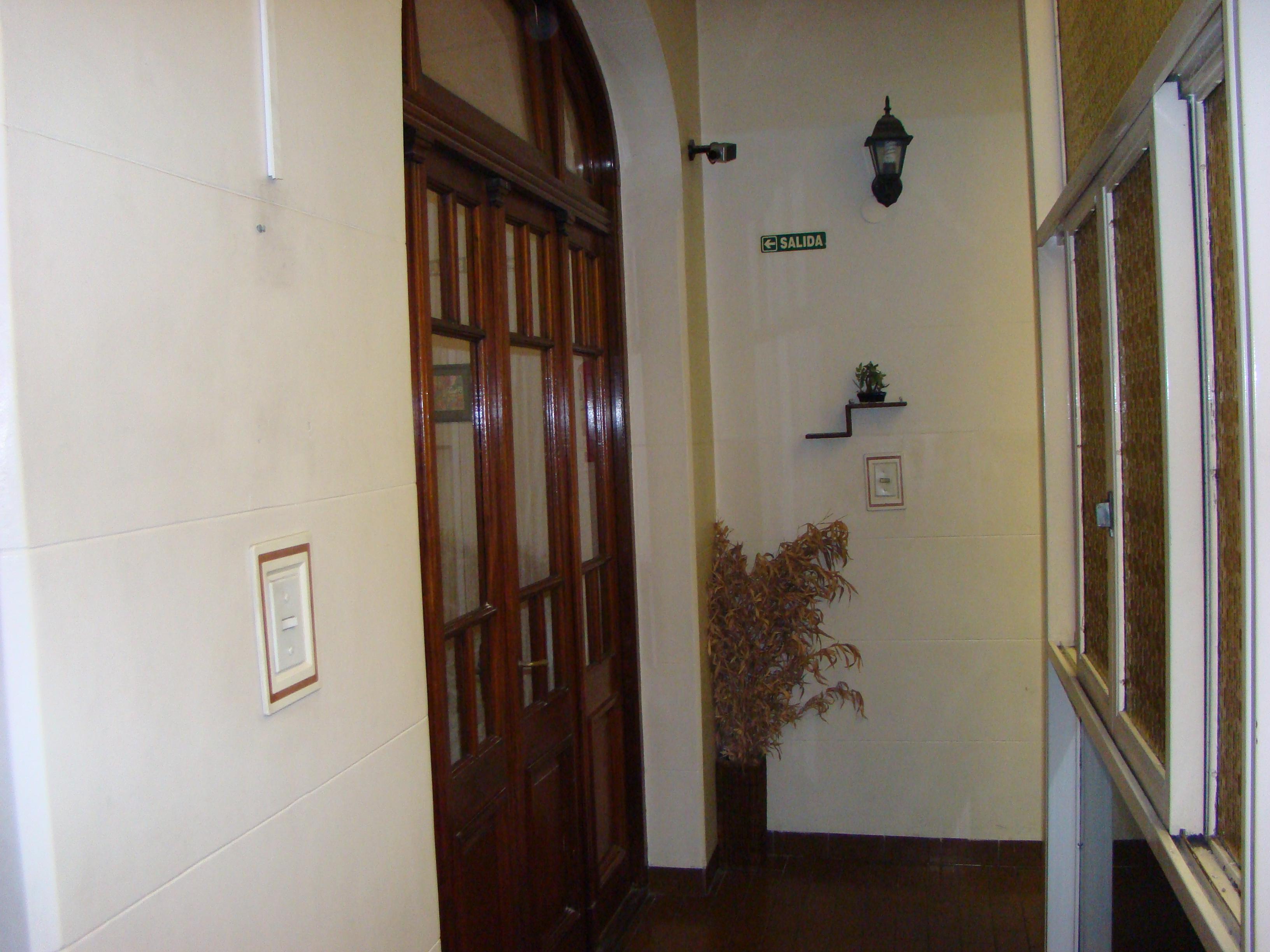 Vista Exterior Petit Recoleta Hostel