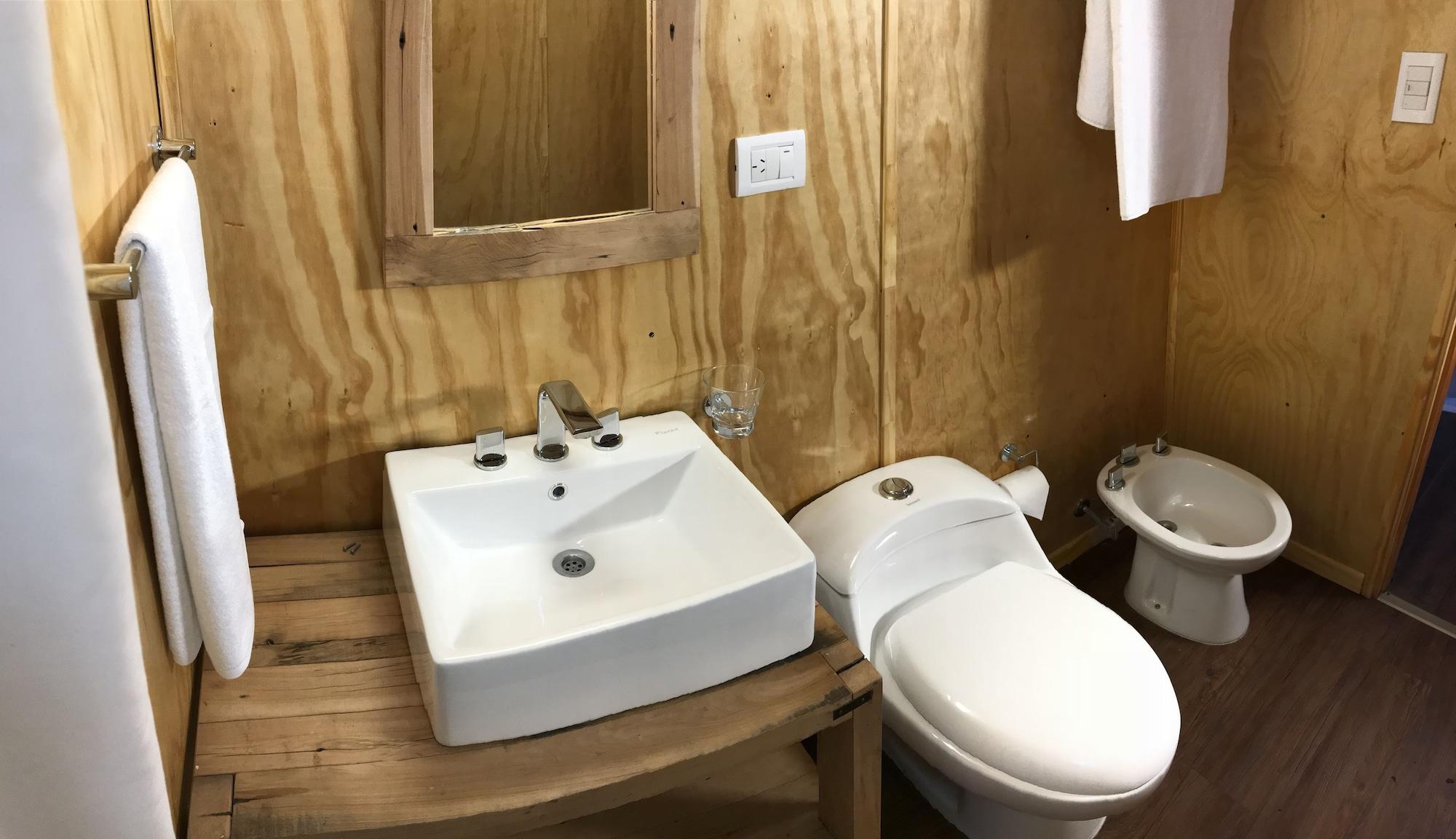 Equipamiento de Habitación Huemules Reserva de Montana