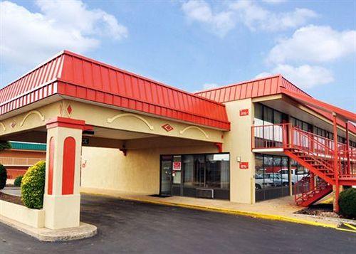 Varios Econo Lodge Dyersburg