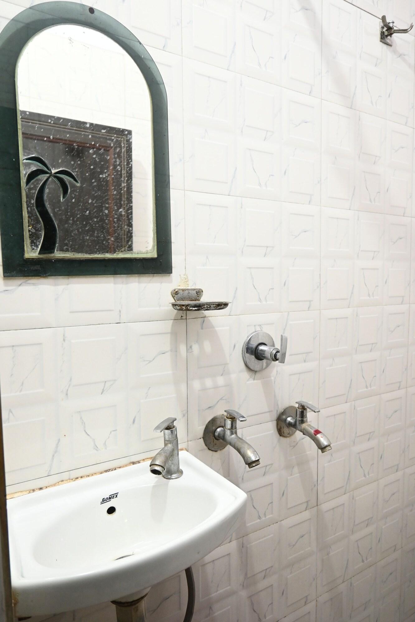 Equipamiento de Habitación Hotel Aditya