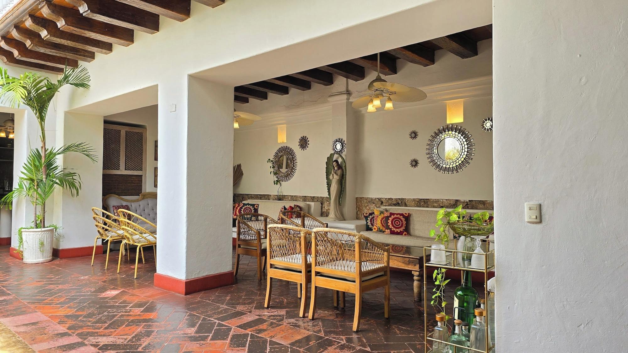 Vista Lobby Hotel Casa la Tablada