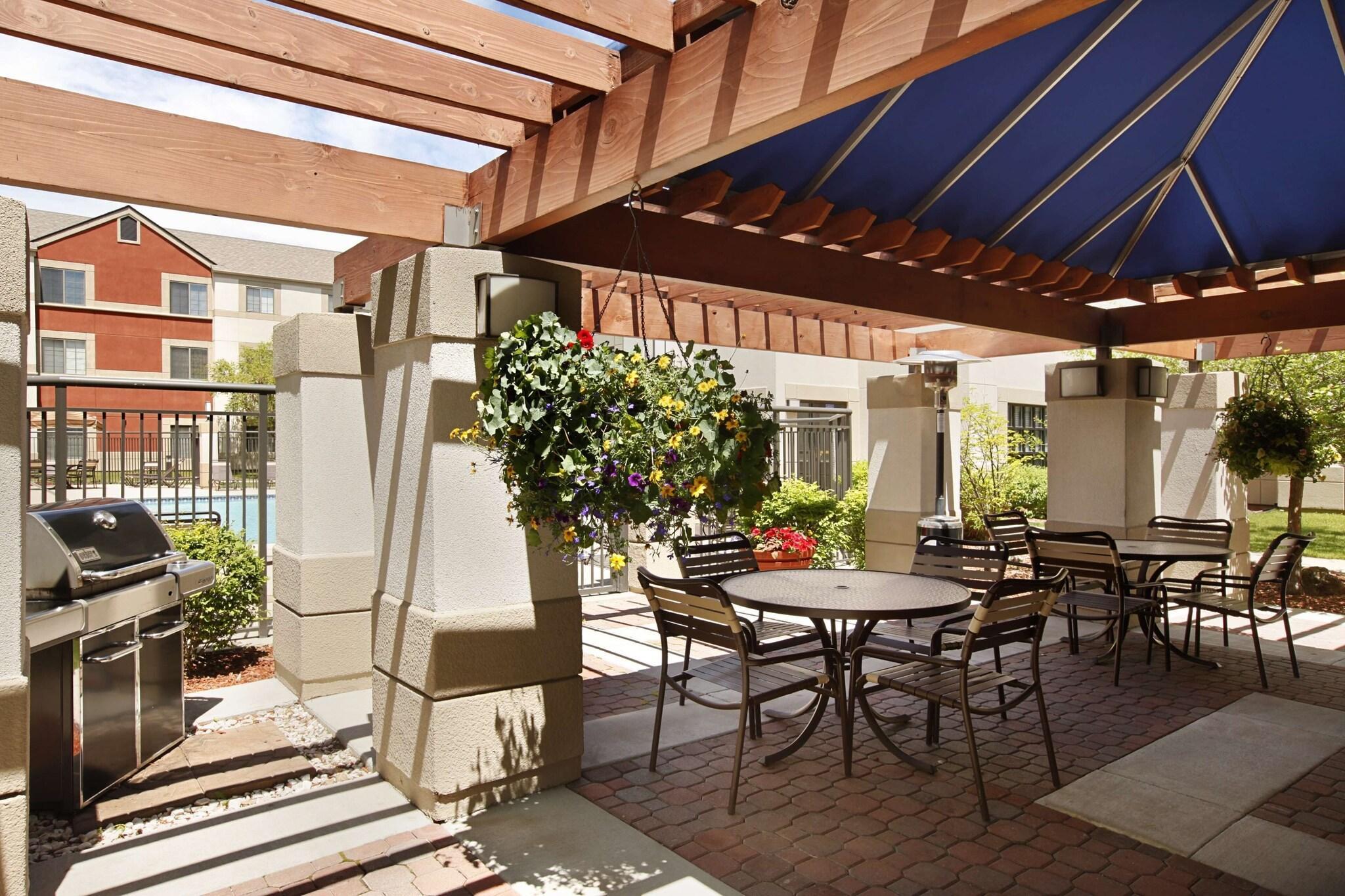 Vista Exterior HYATT house Denver Tech Center