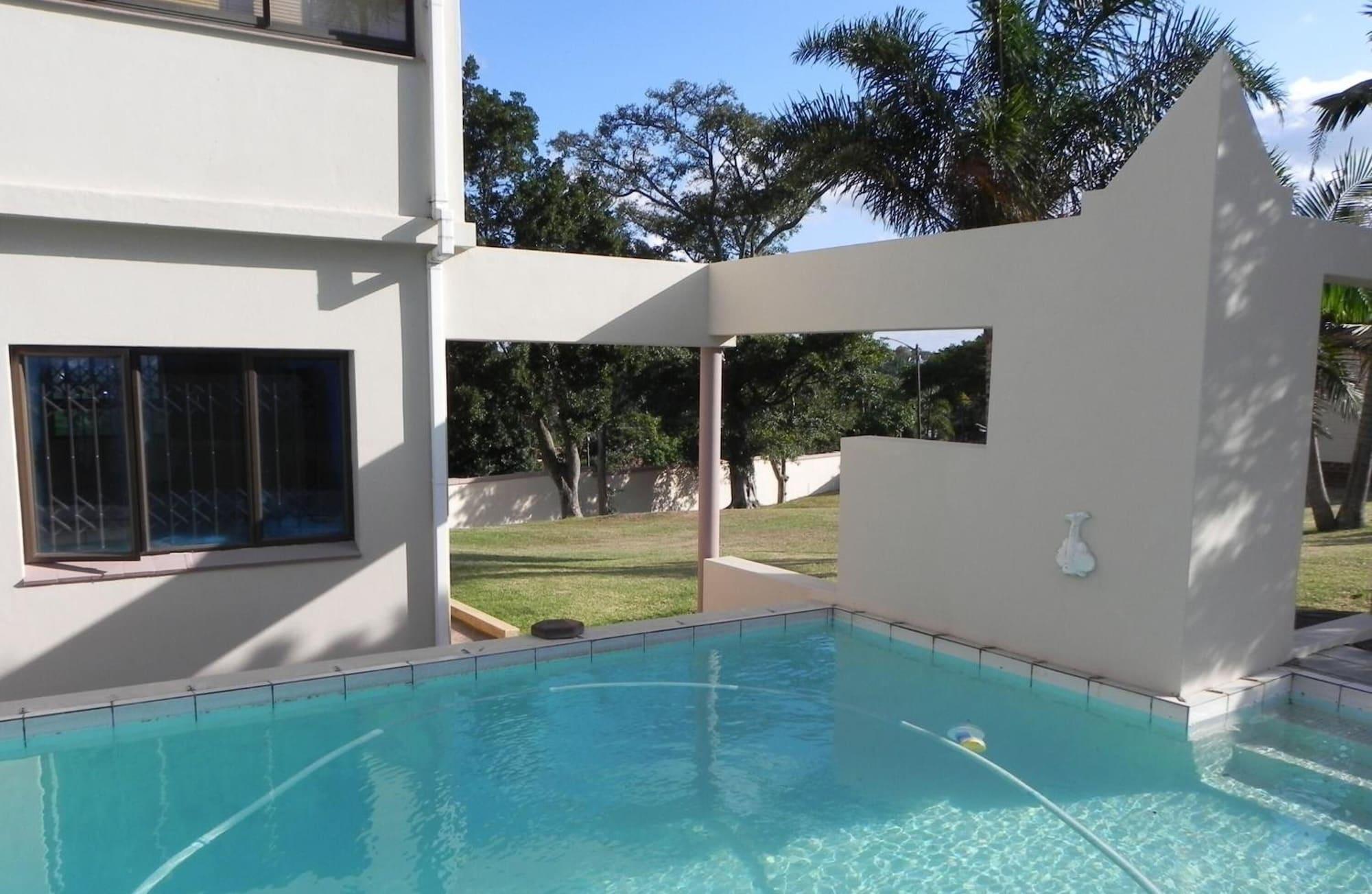 Vista Piscina Kings Guest House