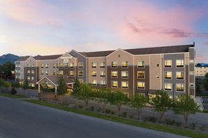 Alojamiento - Towneplace Suites Anchorage Midtown