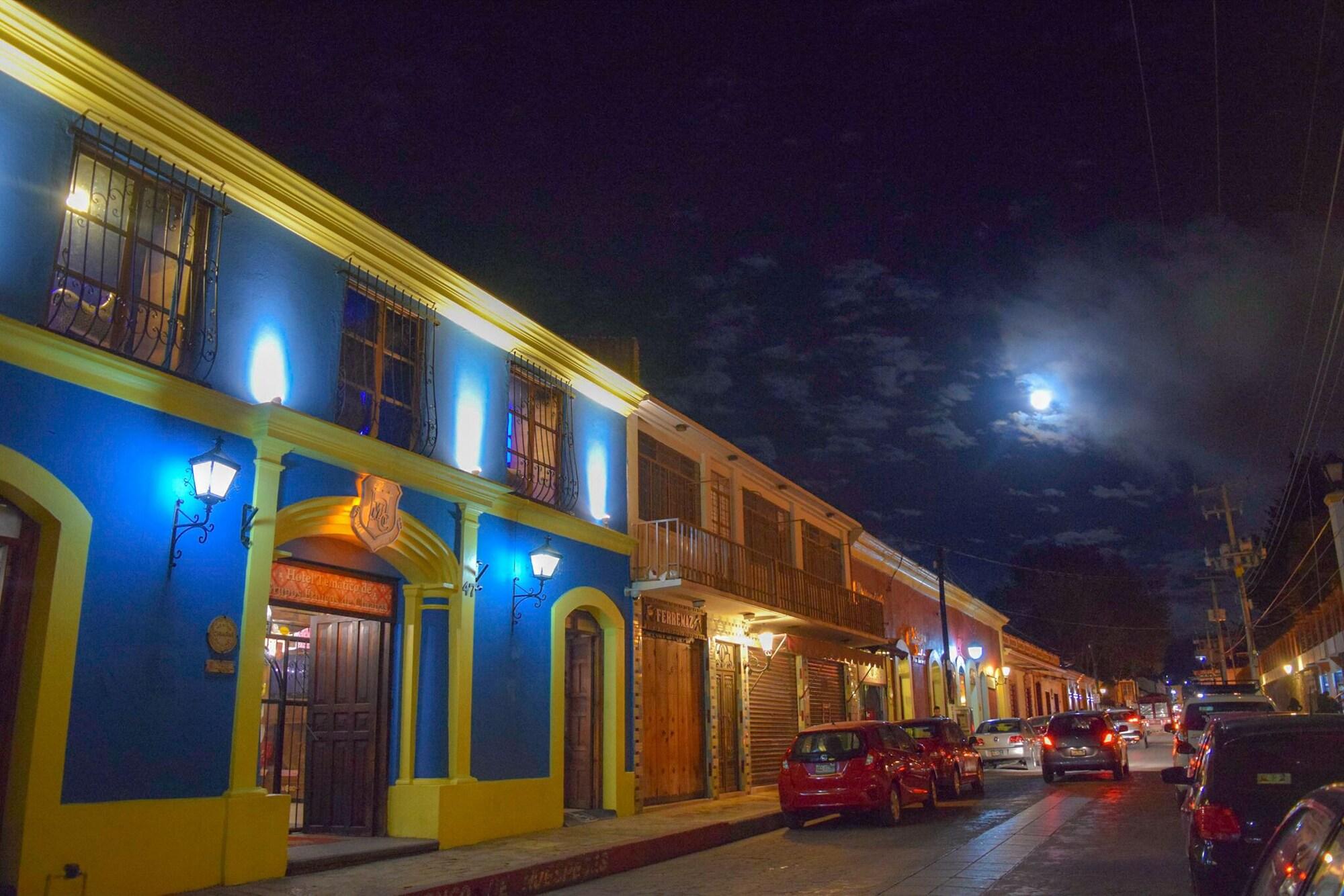 Vista Exterior Hotel Mision Colonial San Cristobal