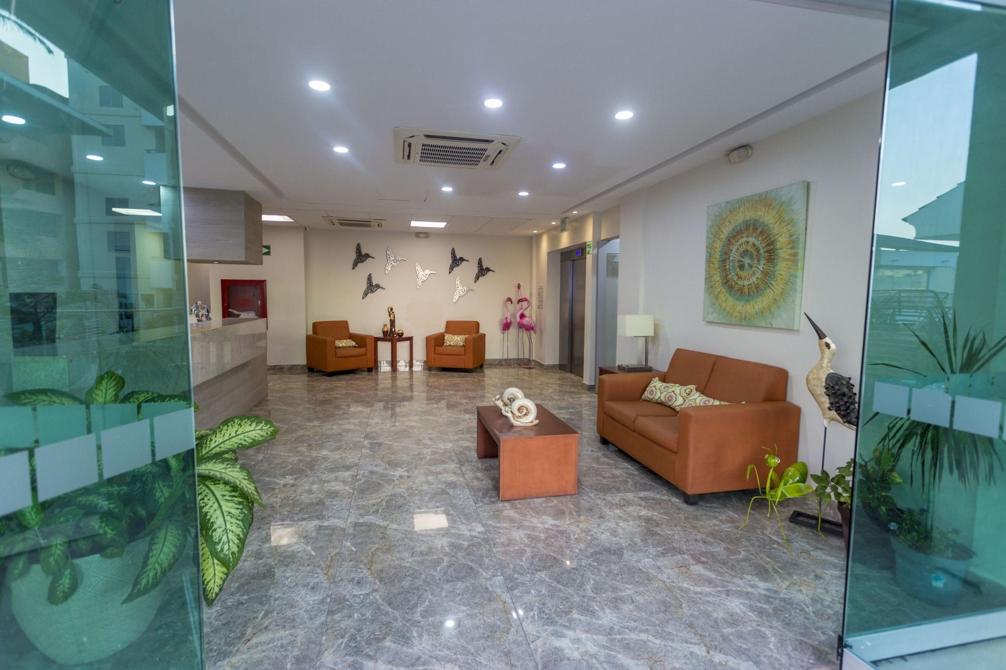 Vista Lobby Ave Inn Hotel
