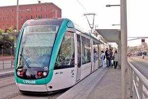 Actividad - Hola BCN - Tarjeta de transporte ilimitado de Barcelona