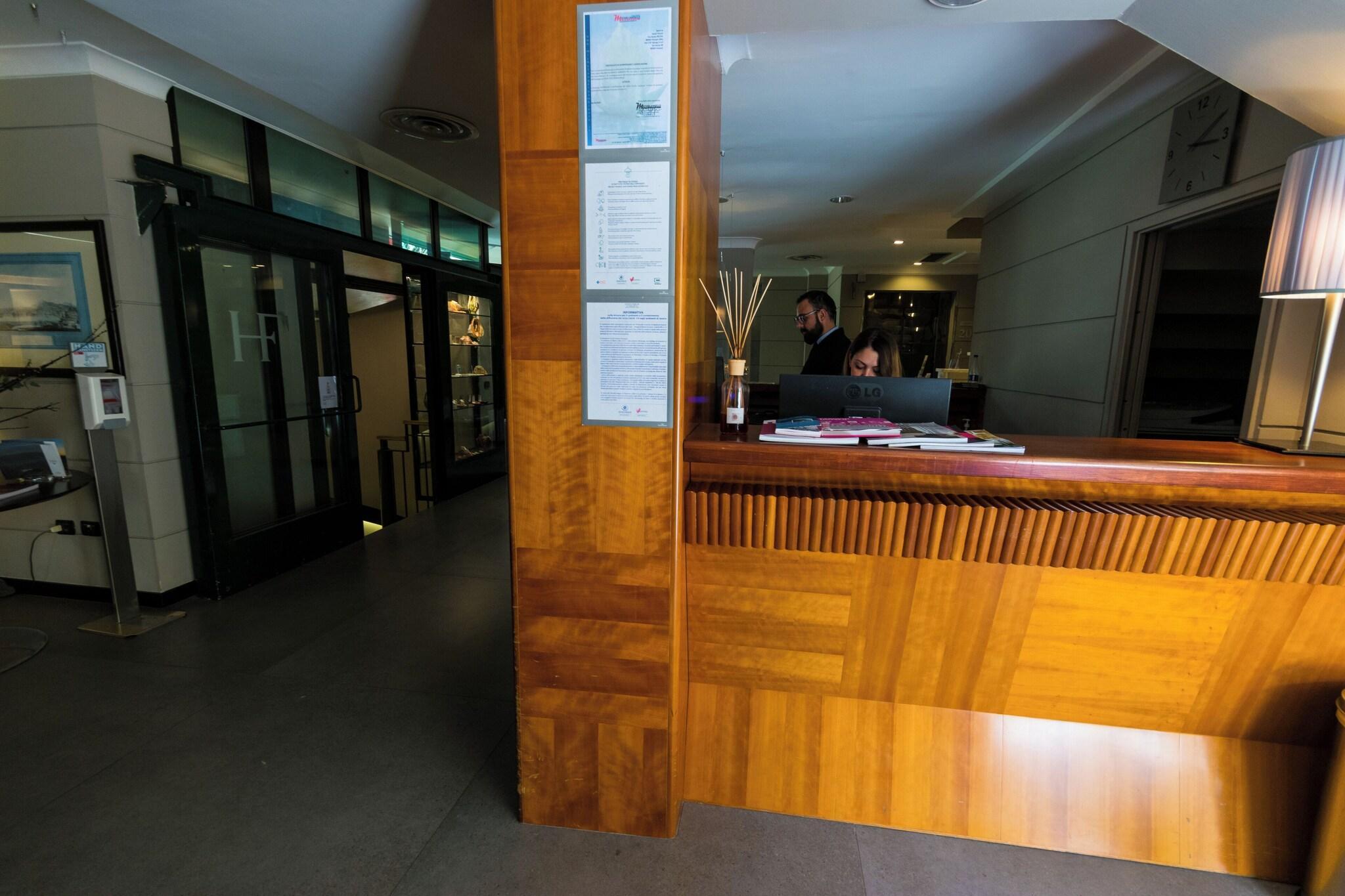 Vista Lobby Hotel Forum