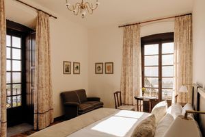 Alojamiento - Hotel PAX Casona del Busto