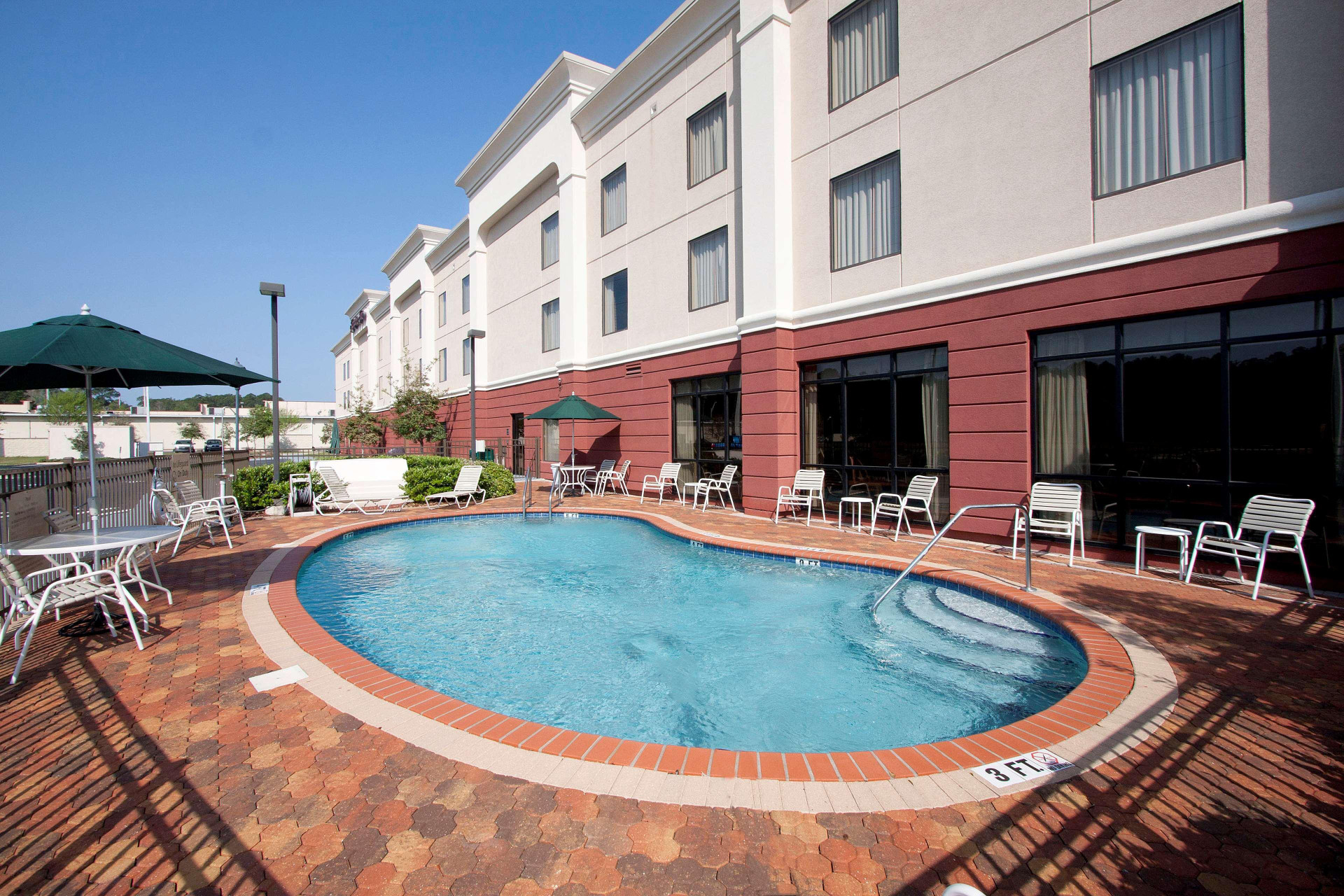 Vista Piscina Hampton Inn Jacksonville I-10 West