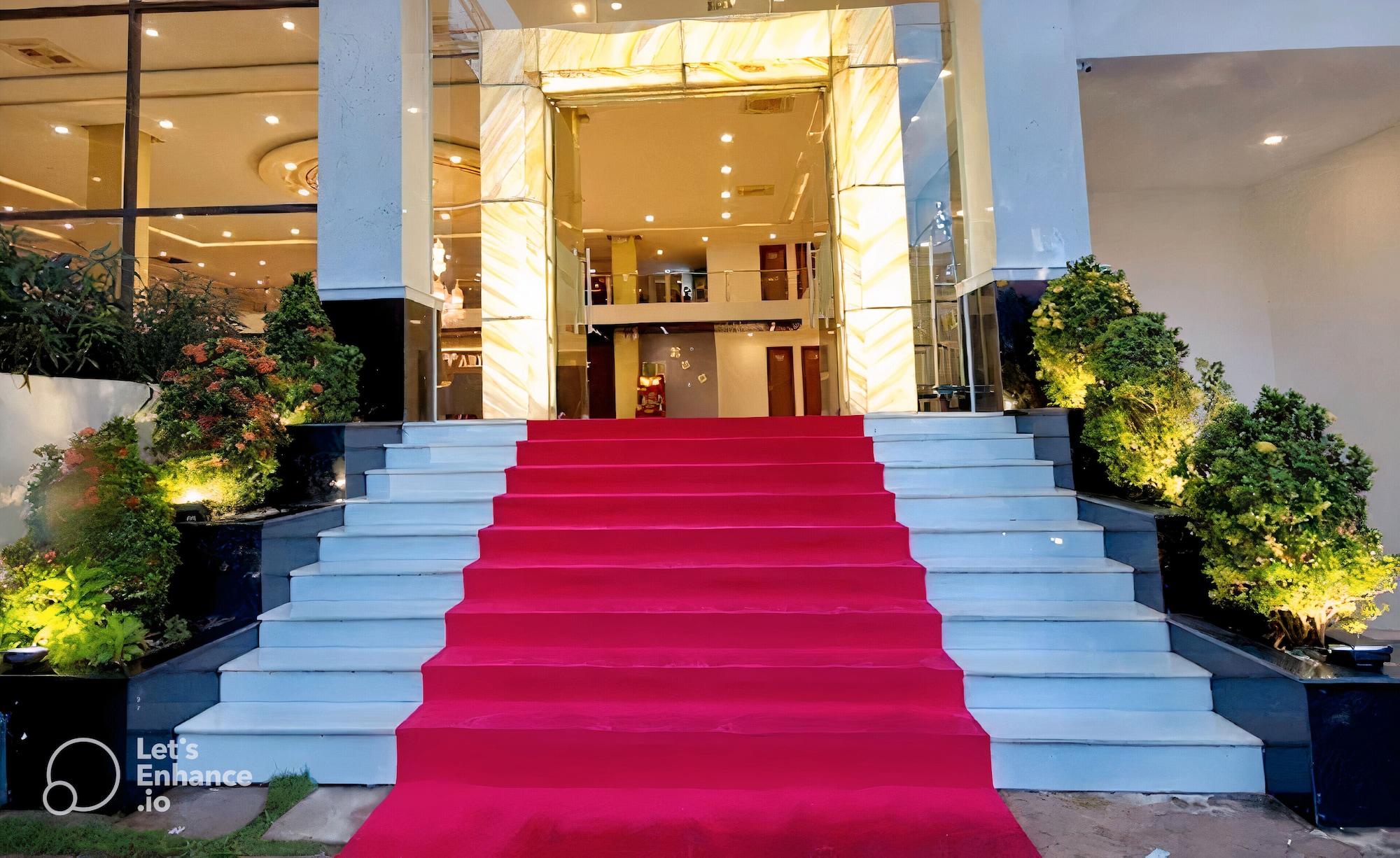 Vista Exterior Trum Hotel Nha Trang