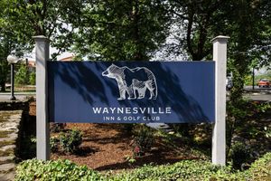 Alojamiento - Waynesville Inn and Golf Club, Tapestry Collection by Hilton