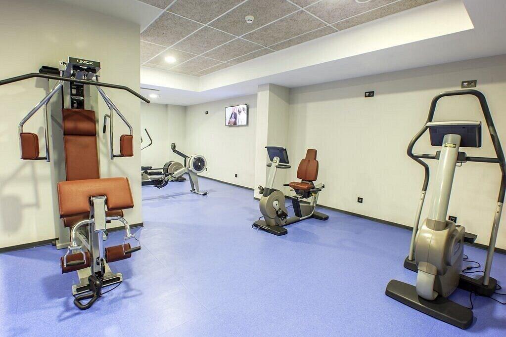 Gimnasio Royal Tulip Skikda