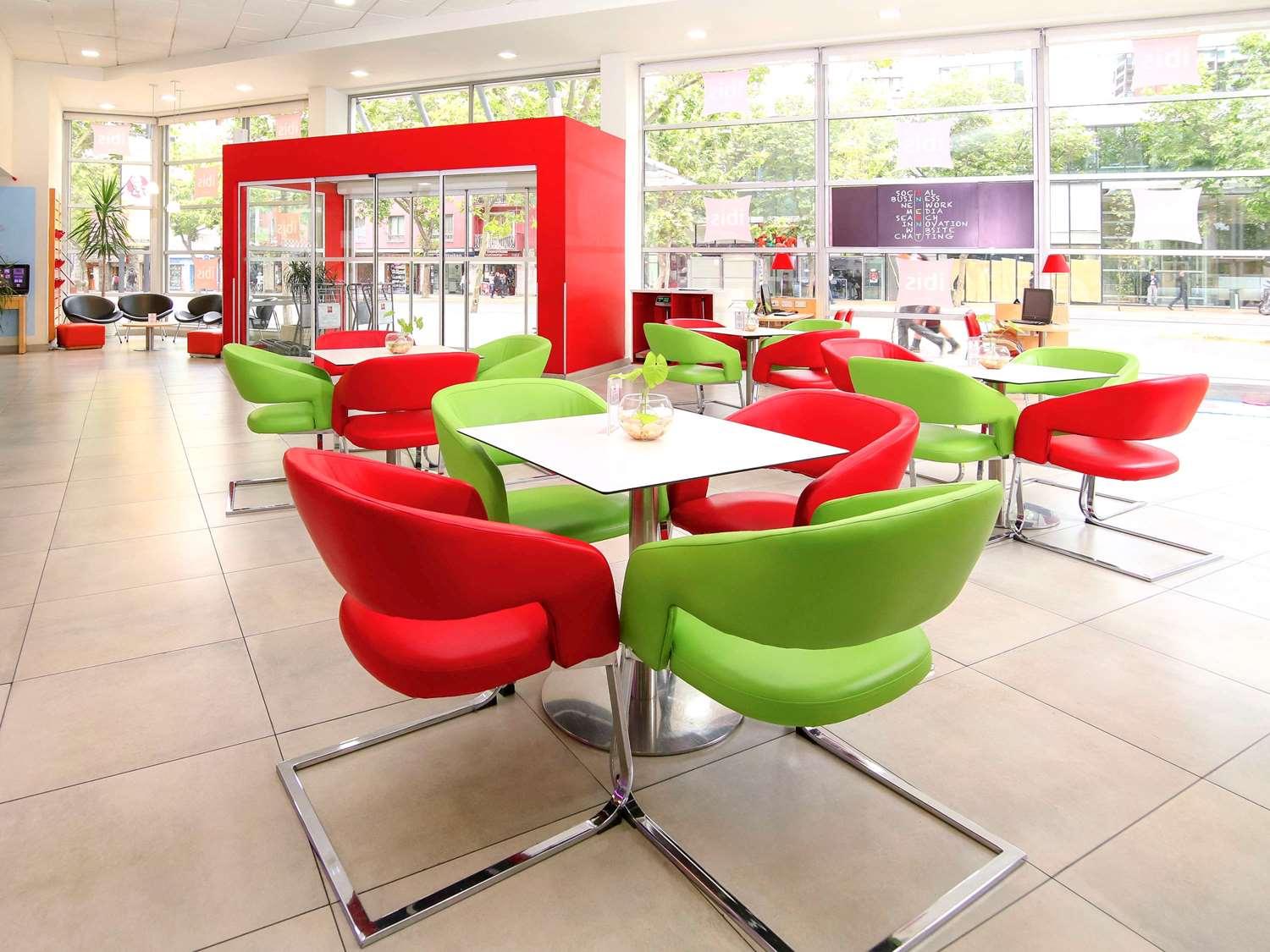 Restaurant Ibis Santiago Providencia