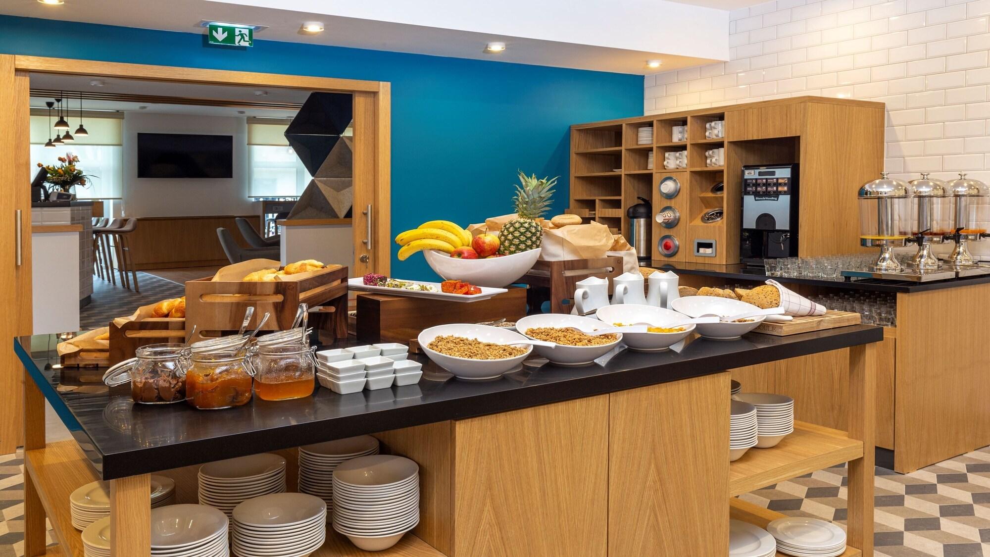 Restaurant Holiday Inn Express Ljubljana by IHG