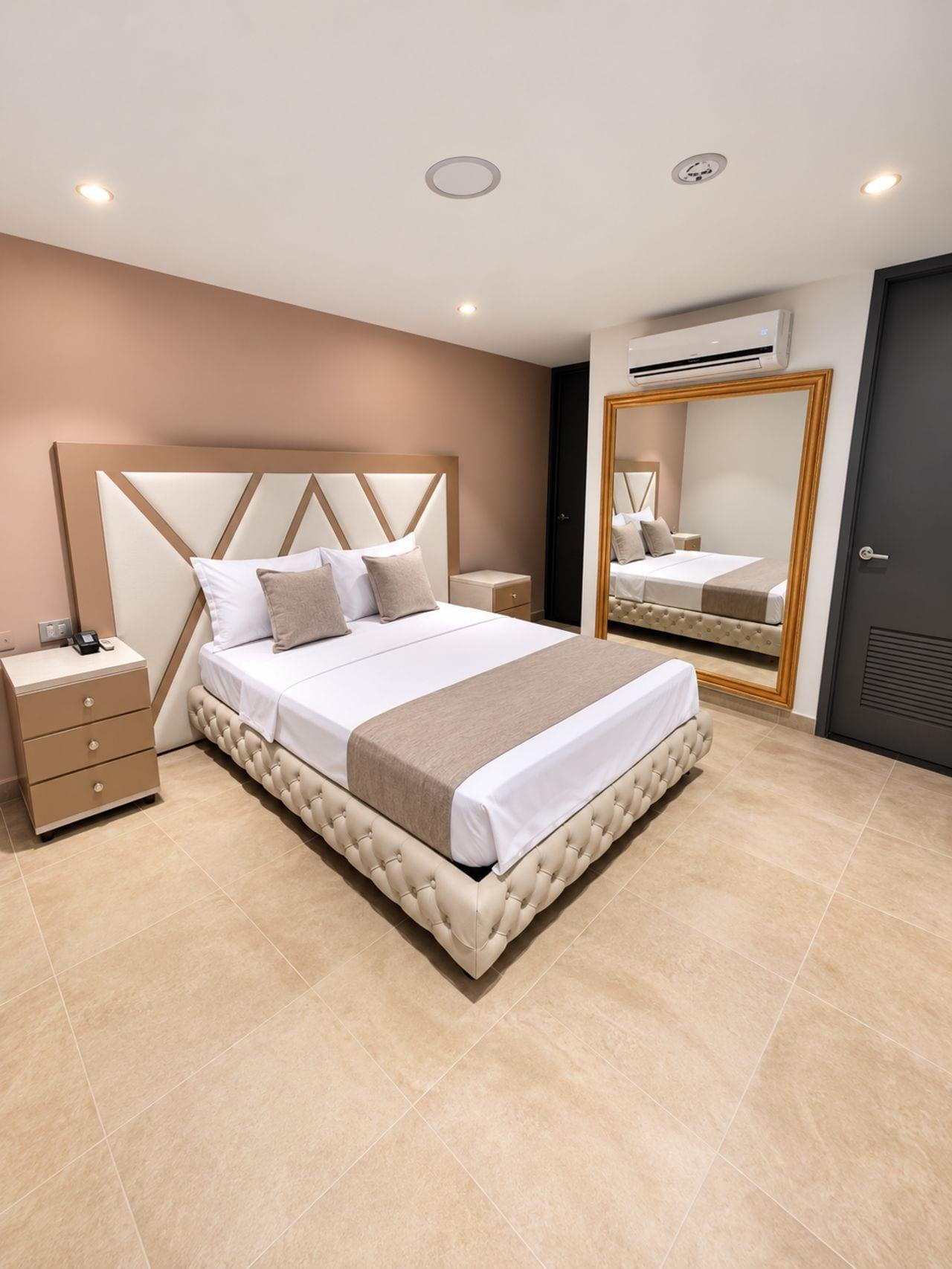 Varios Hotel Med 33