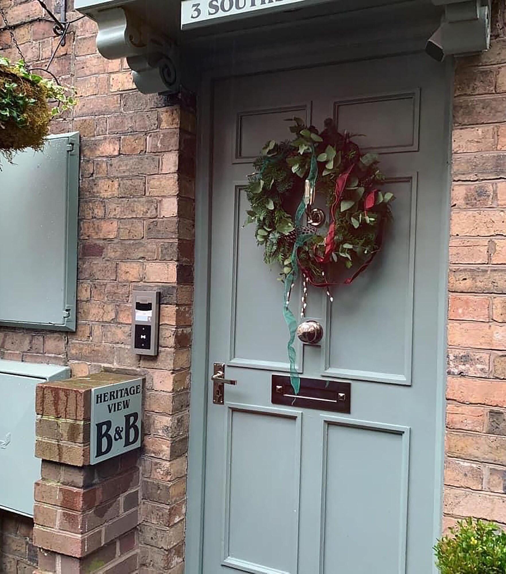 Vista Lobby Heritage View Guest House