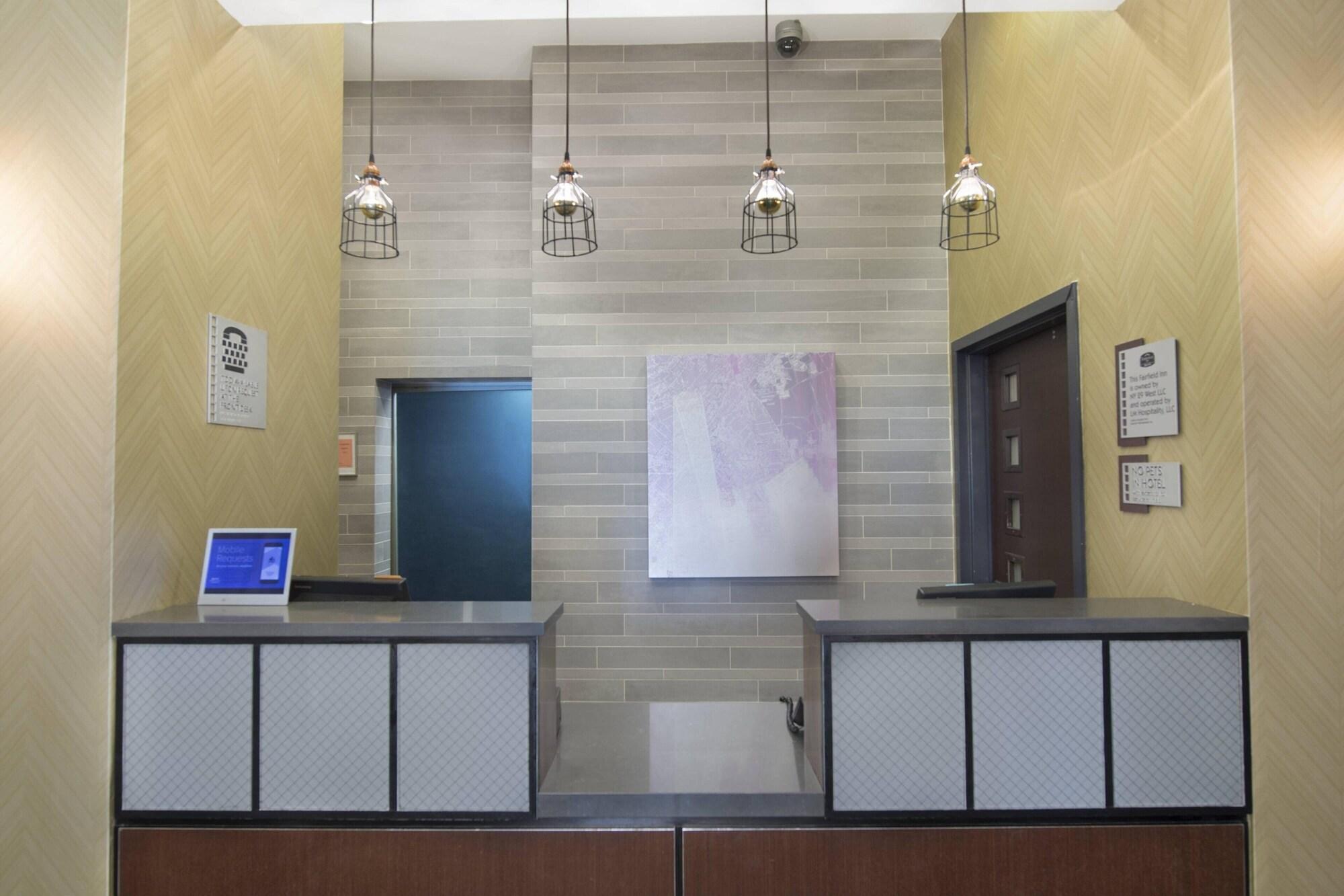 Vista Lobby Fairfield Inn by Marriott New York Manhattan/Fifth Avenue