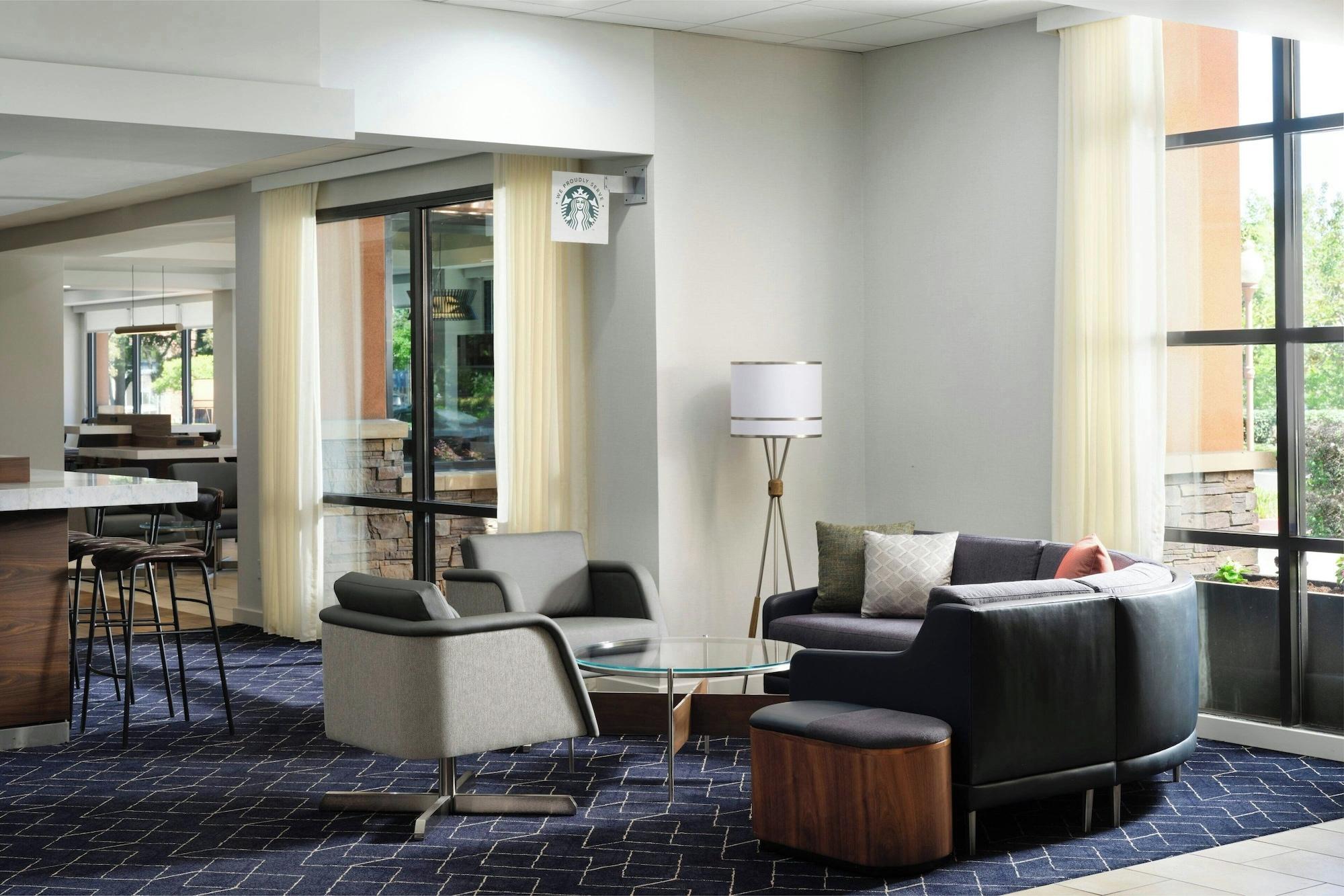 Vista Lobby Courtyard by Marriott Santa Rosa