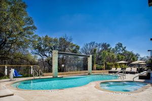 Paquete - Holiday Inn Express & Suites Austin NW - Arboretum Area by IHG