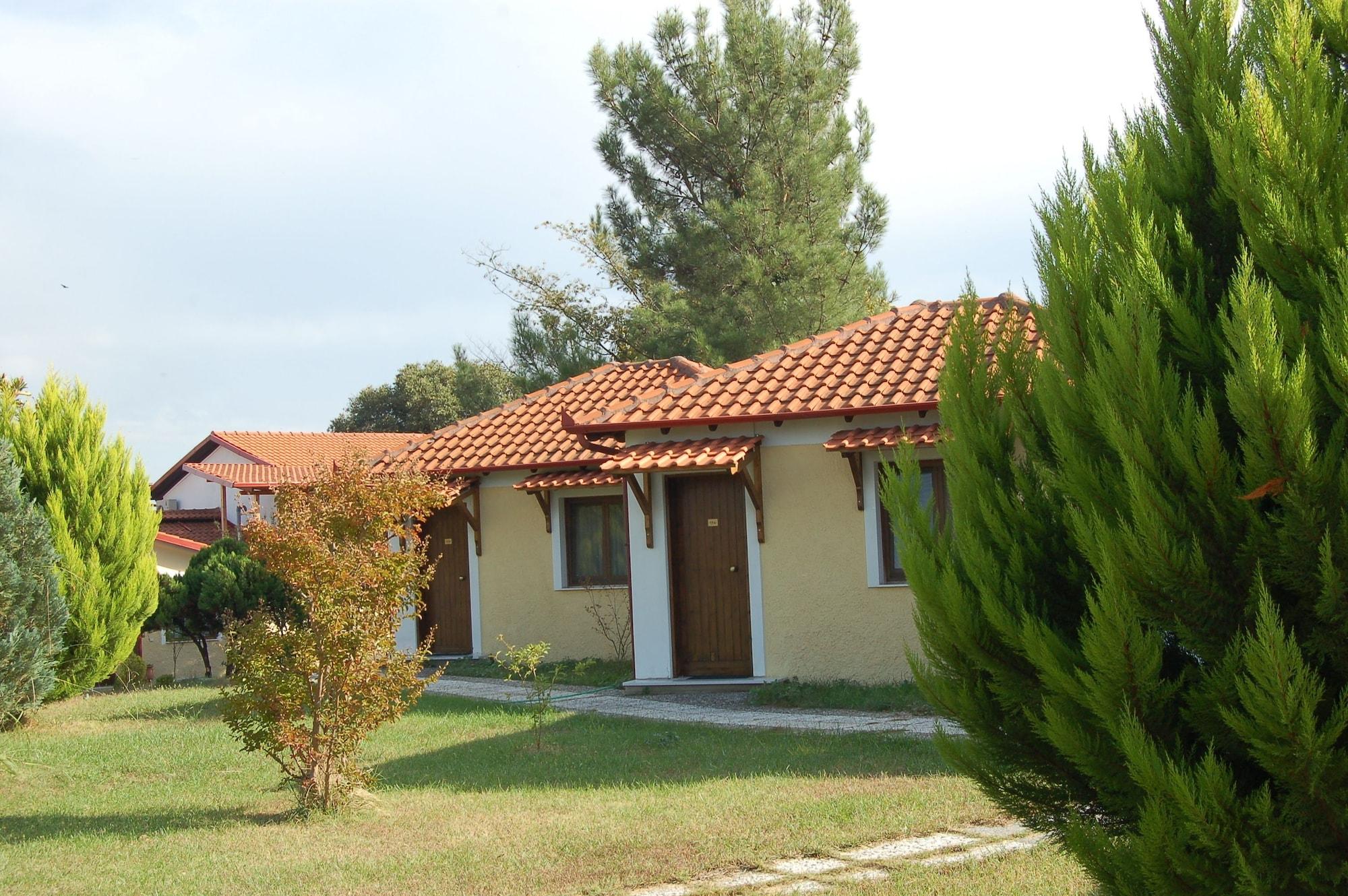 Vista Exterior Villa Anthemia