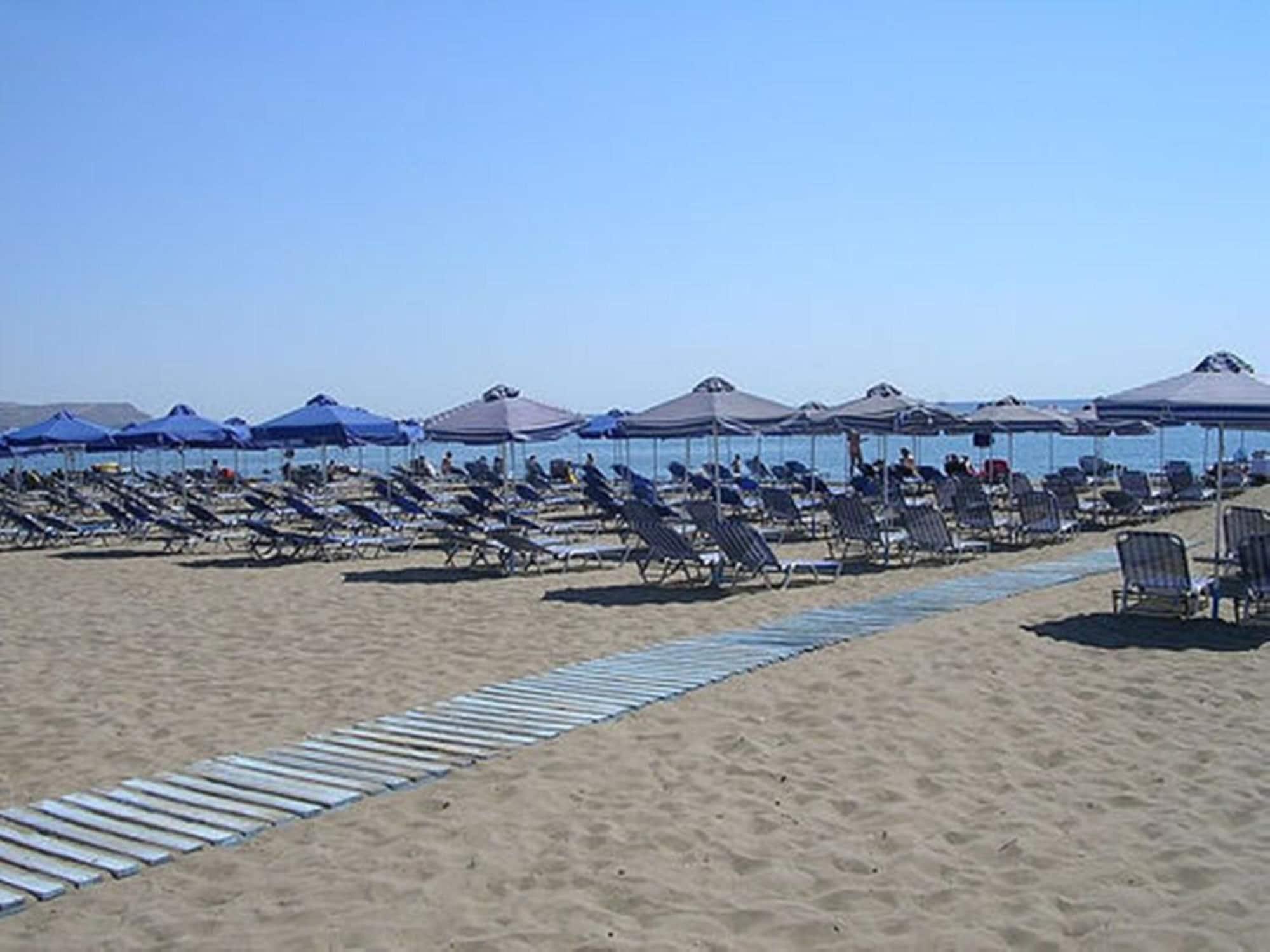 Playa Falirala Central