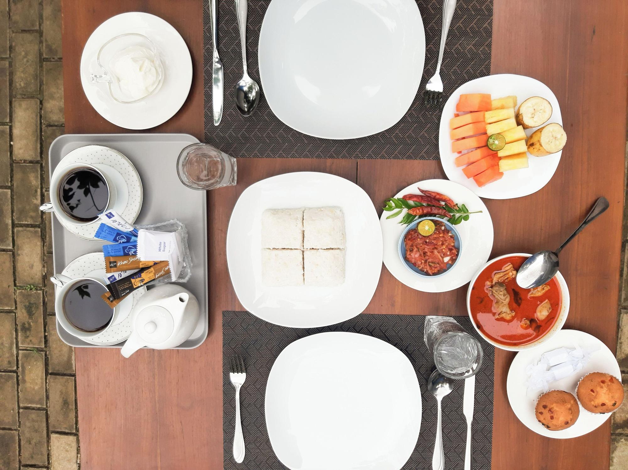 Restaurant Dollyz Home