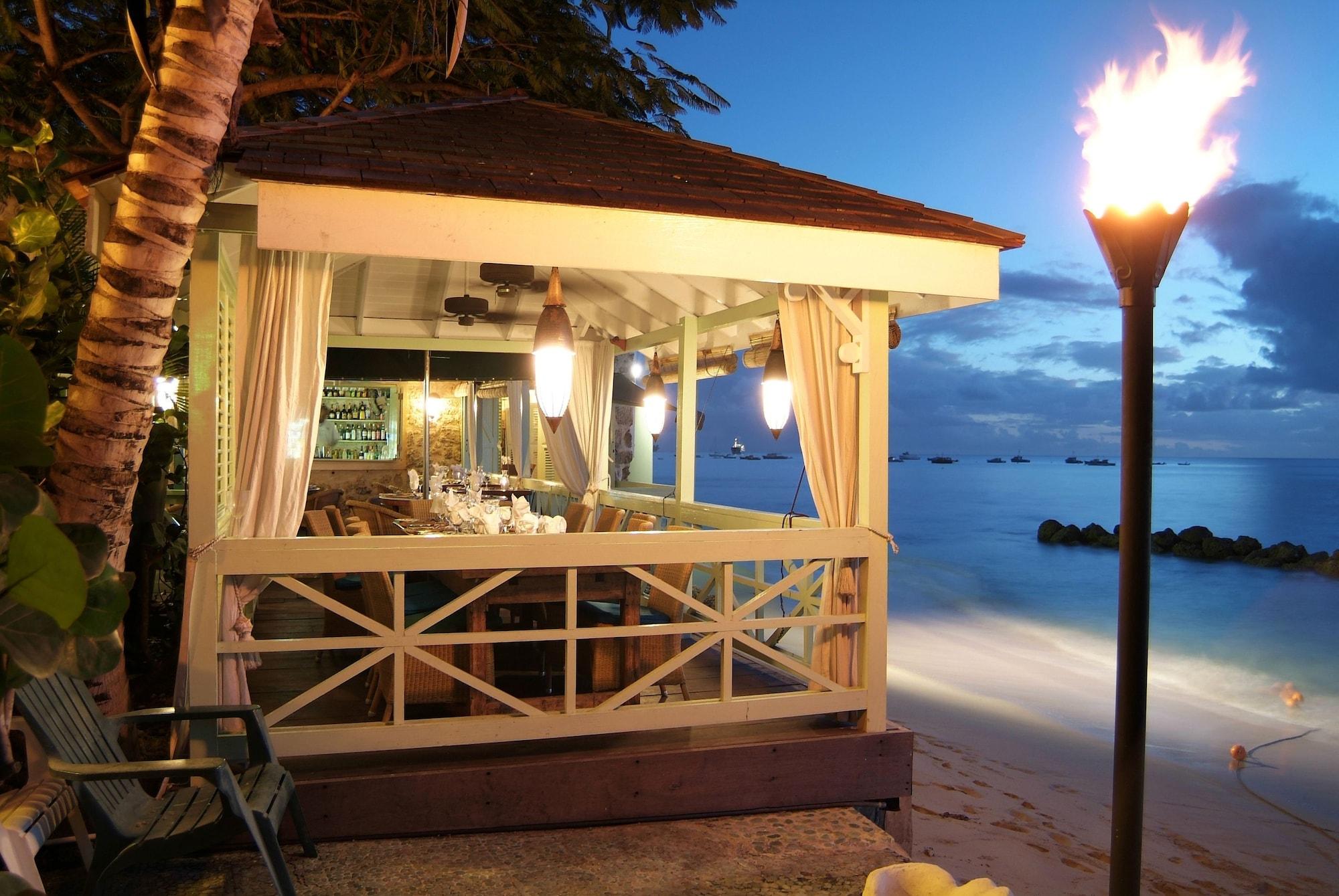 Vista Exterior Little Good Harbour