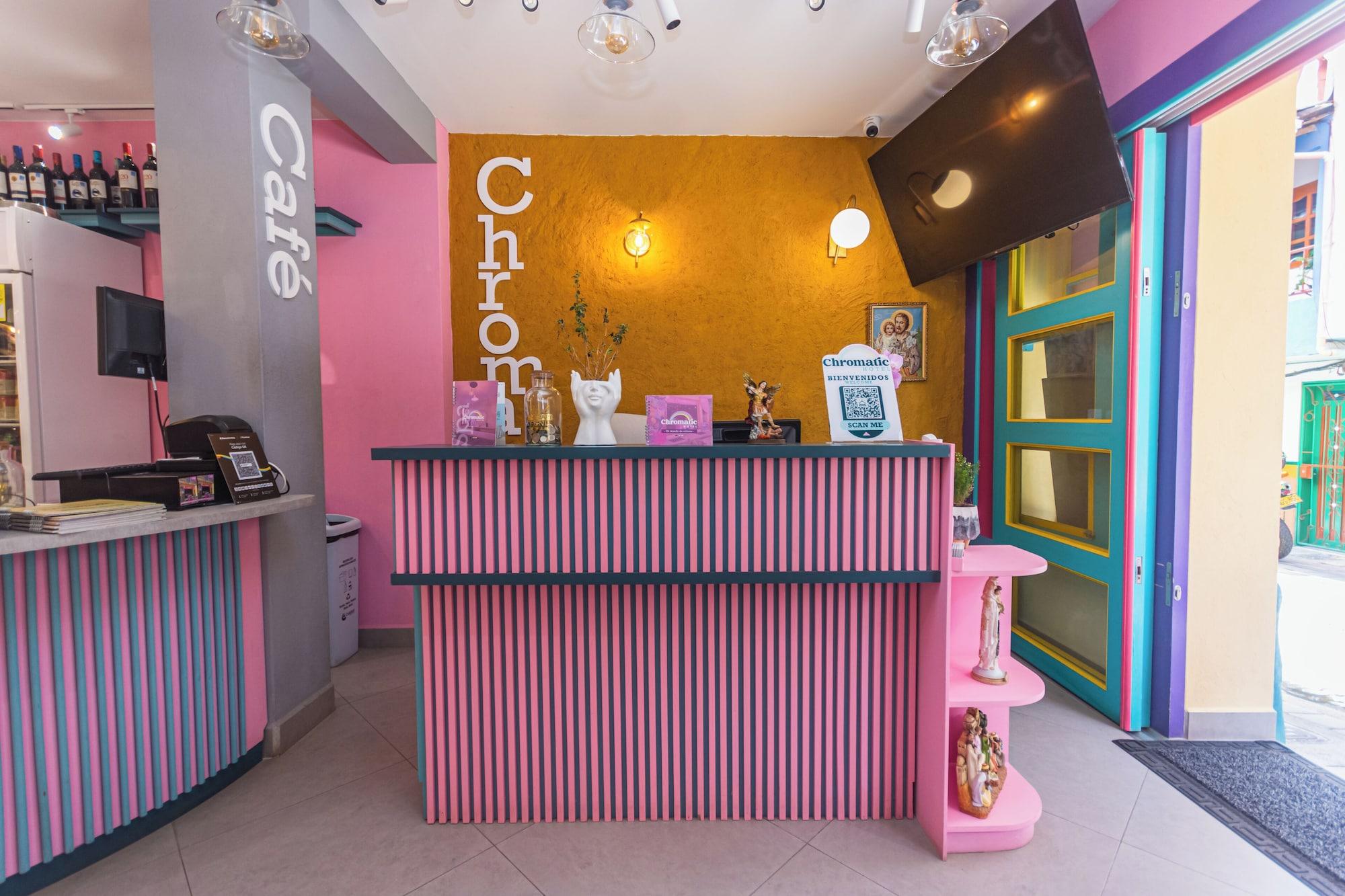 Vista Lobby Hotel Chromatic