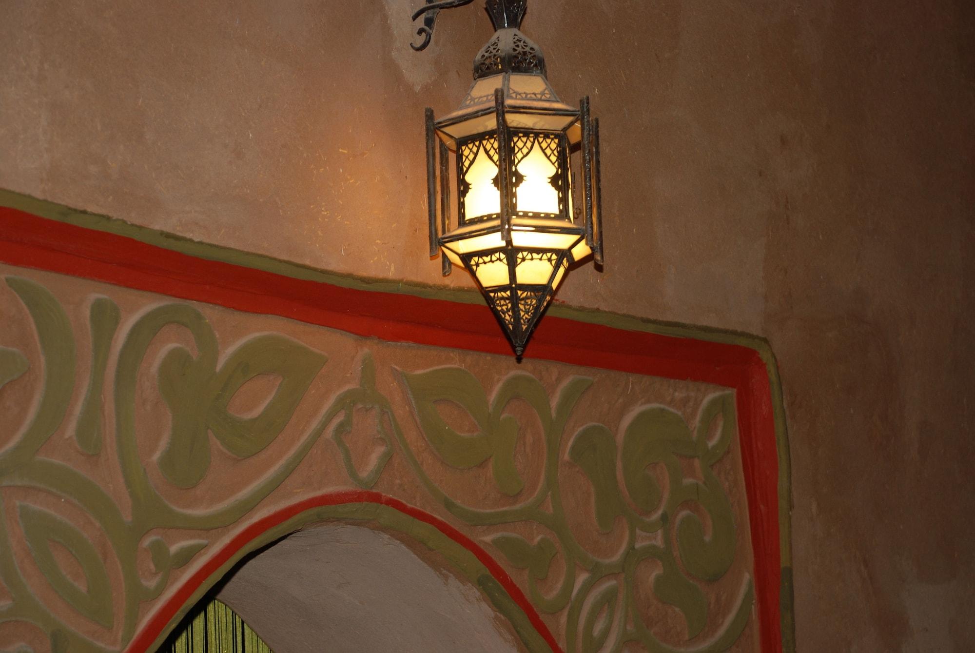 Restaurant Kasbah Les Alizes Du Desert