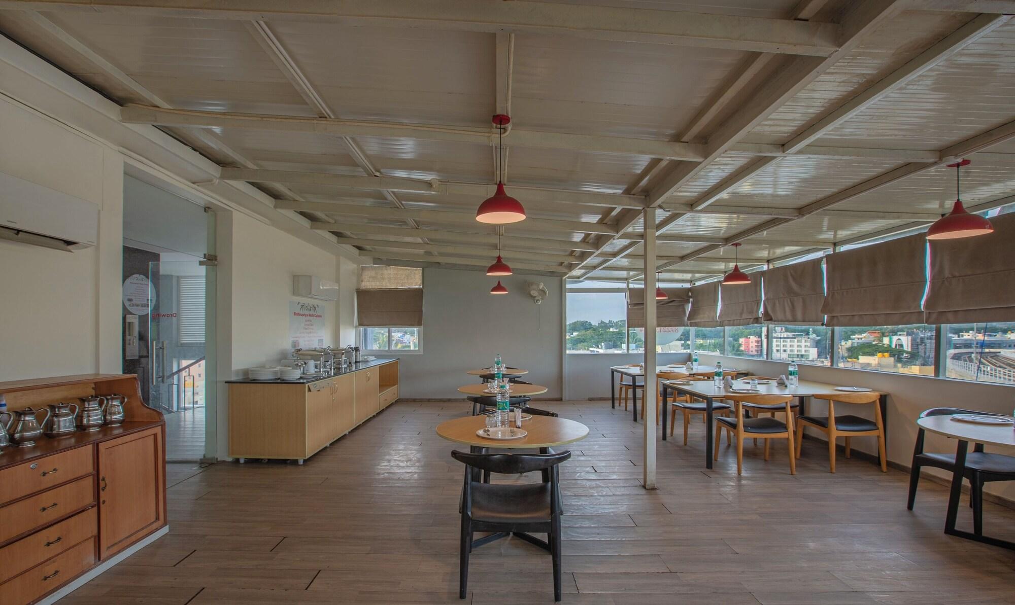 Restaurant Treebo Tierra Woods Indiranagar