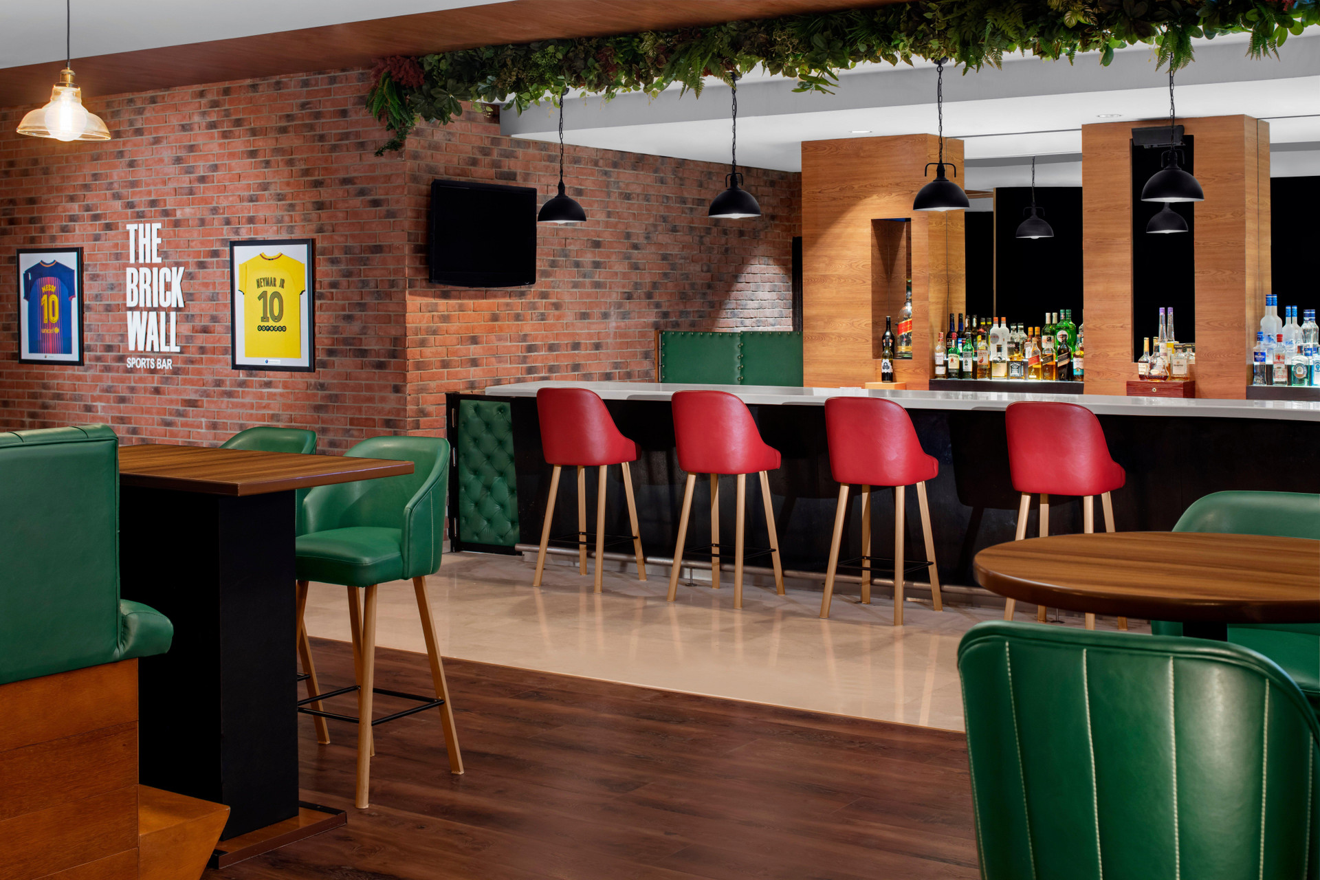 Restaurant Holiday Inn Express Dubai Airport by IHG