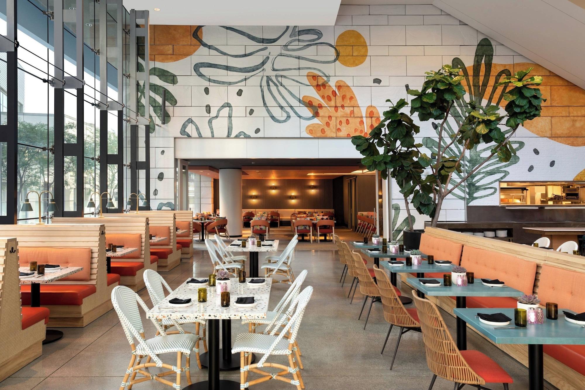 Restaurant JW Marriott Los Angeles L.A. LIVE
