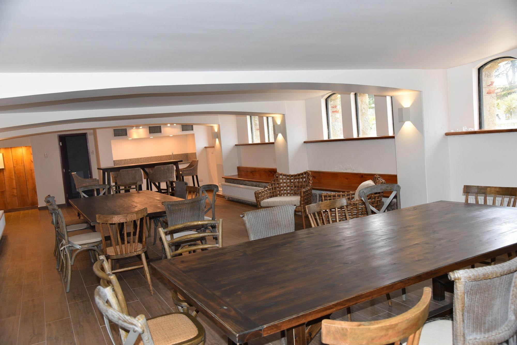 Restaurant Yachting Hotel Quintero