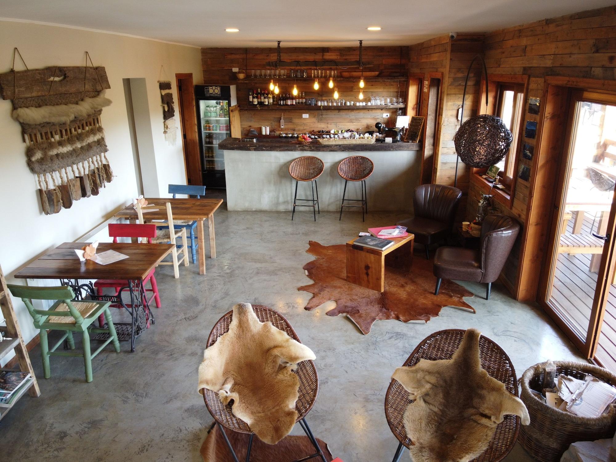 Vista Lobby Hotel 381
