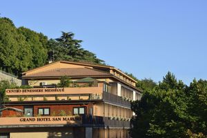 Alojamiento - Grand Hotel San Marino