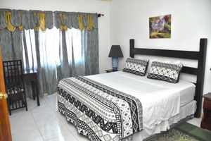 Alquiler Vacacional - Embassy Deluxe Apartment