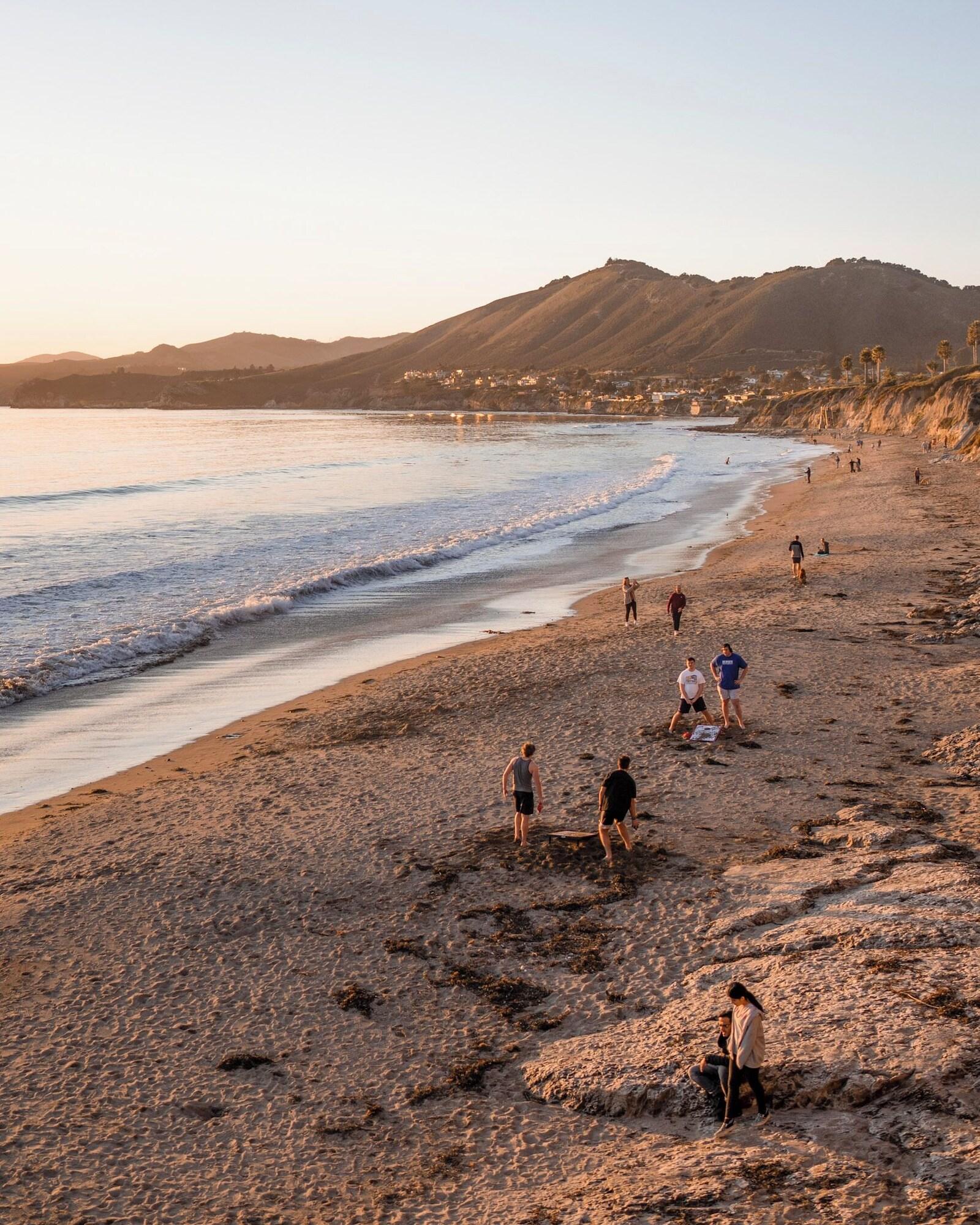 Playa Dolphin Bay Resort & Spa