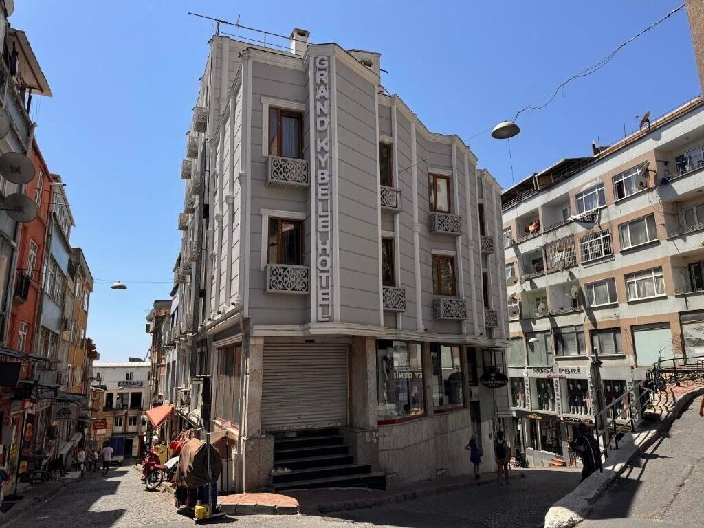 Varios Grand Kybele Hotel