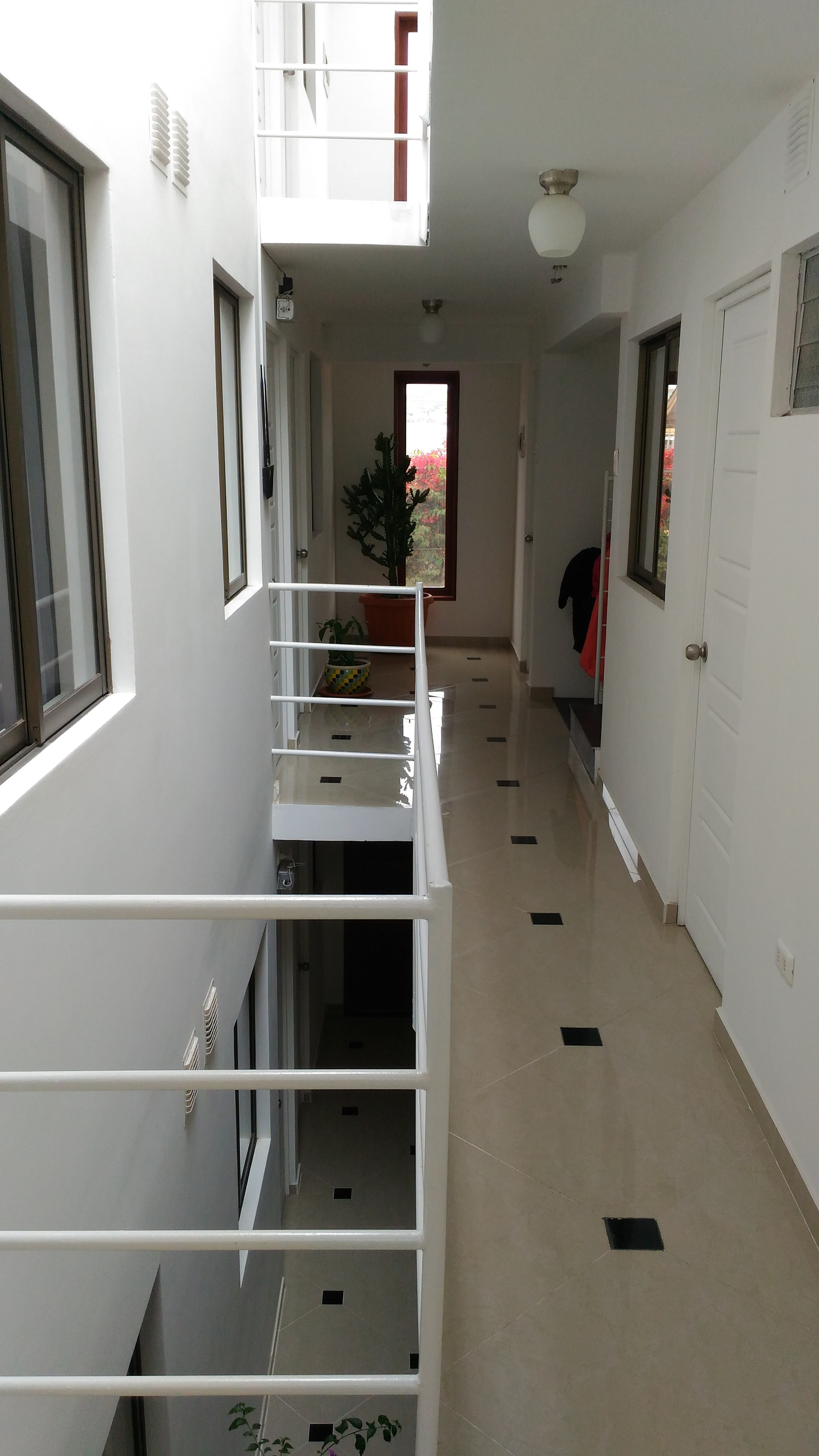 Varios Guest Home ValtoyZiron