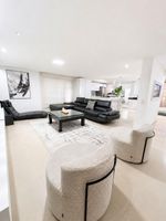 Alquiler Vacacional - 8 BR Luxury 6000 S.F. Mansion , 2 Bars Hot Tub, Bbq and Ac