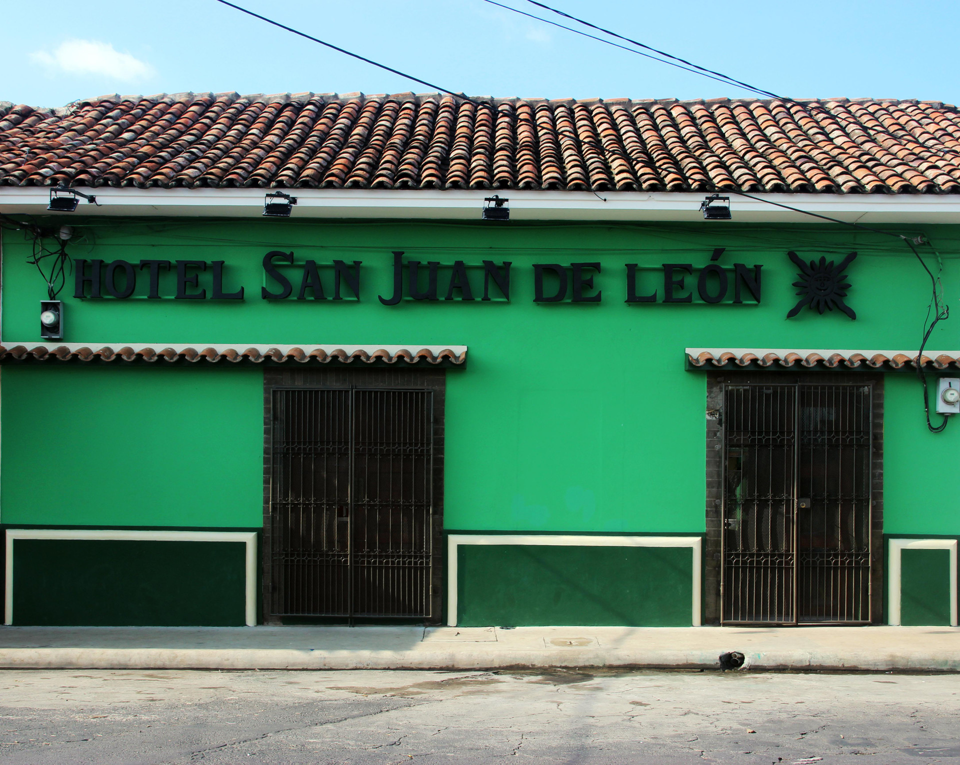Vista Exterior Hotel San Juan de León