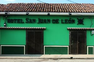 Alojamiento - Hotel San Juan de León