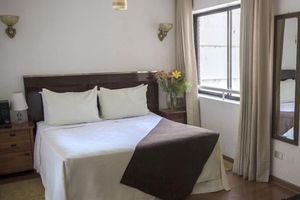 Alojamiento - Cosmopolita Hostel